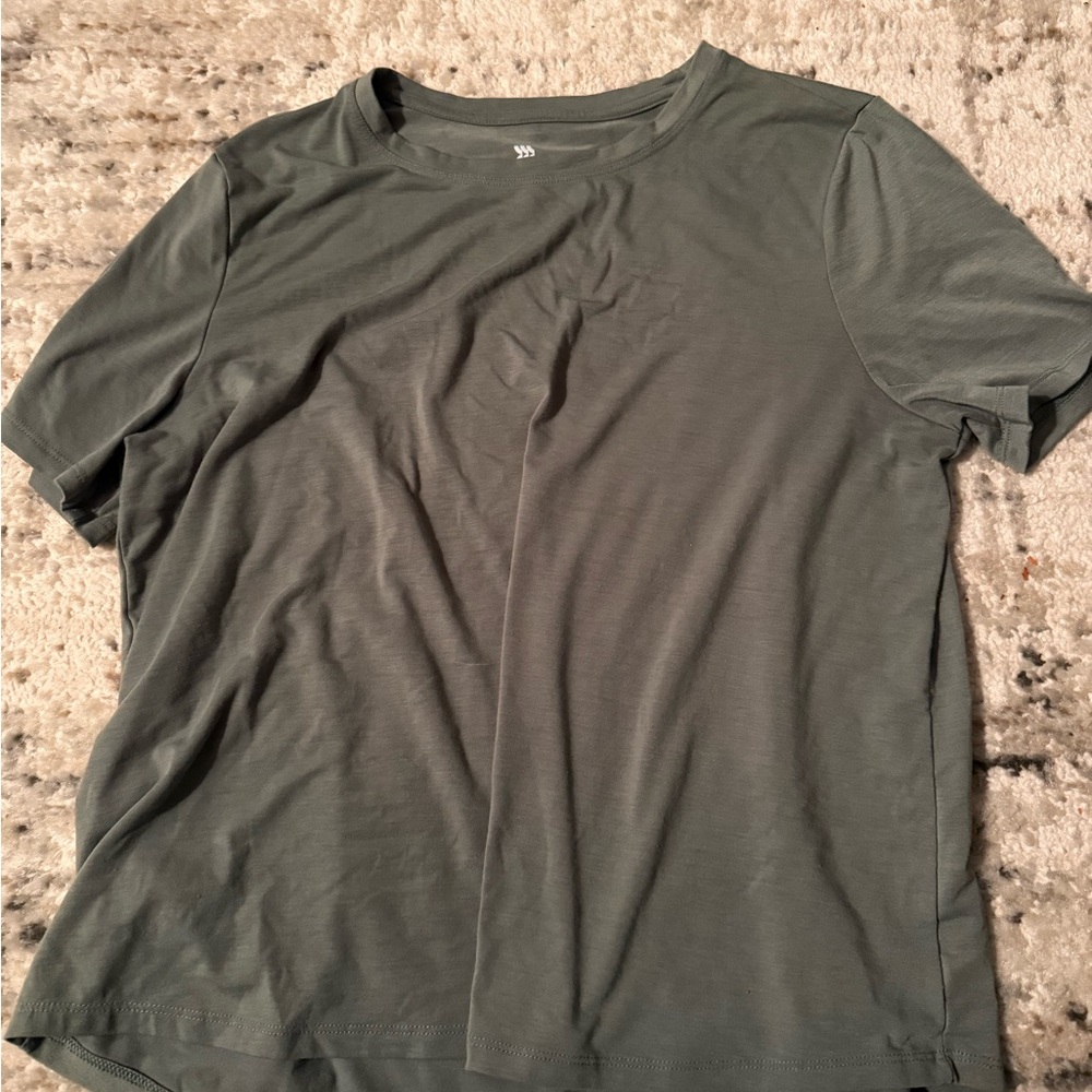All in Motion Olive Short Sleeve Tee